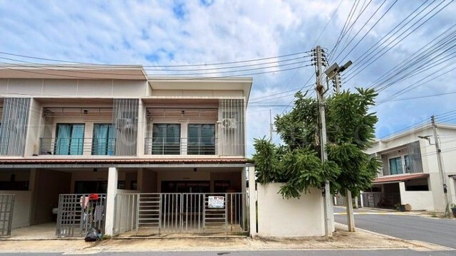 ตลาดน้ำตลิ่งชัน 1 กม.ตลาดน้ำคลองลัดมะยม 300 ม. ให้เช่าอาคารออฟฟิศ สำนักงาน 3 ชั้น 455ตร.ม. 40ตร.วา.คุณพ้ง กาญจนาภิเษก บรมราชชนนี