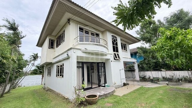 RR063 LLOYD Soonvijai Thonglor Condo ห้อง54 ตรม 2ห้องนอน 2ห้องน้ำ