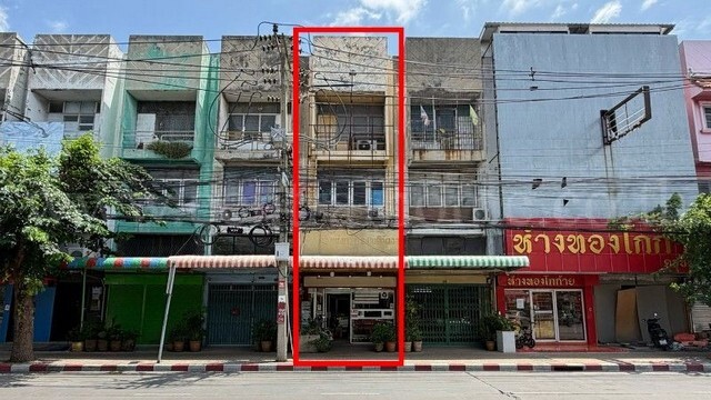 ขายบ้านใหม่ทาวน์โฮม สไตร์โมเดิร์น 2 ชั้น บนที่ดินส่วนตัวไม่มีค่าส่วนกลาง ซอยสนเพชร