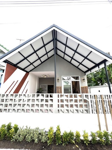 ด่วนหลุดจอง ทาวน์เฮาส์รีโนเวทใหม่ทั้งหลัง หมู่บ้านณัฐยา 24 ตร.ว. 2 ห้องนอน 1 ห้องน้ำขายเพียง 1.89