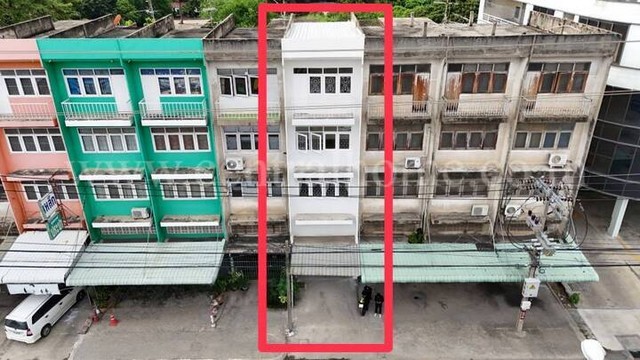 P2 อาคารพาณิชย์ 4 ชั้น ตกแต่งใหม่ ปากเกร็ด นนทบุรี
