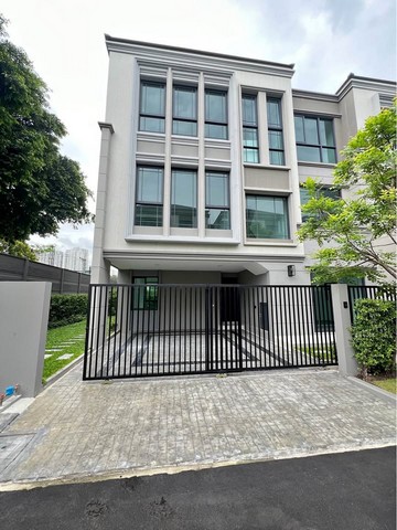 HR2874ให้เช่าบ้านแฝด 3 ชั้น โครงการบ้านกลางเมือง คลาสเซ่ รัชโยธิน ใกล้เมเจอร์รัชโยธิน เหมาะอยู่อาศัย