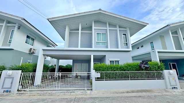 นิคมอุตสาหกรรมสินสาคร รพระราม 2 กม.18 ให้เช่าบ้านเดี่ยว 2 ชั้น 52ตร.วา. 202ตร.ม.รร.บางน้ำจืด 2.5กม. 3นอน