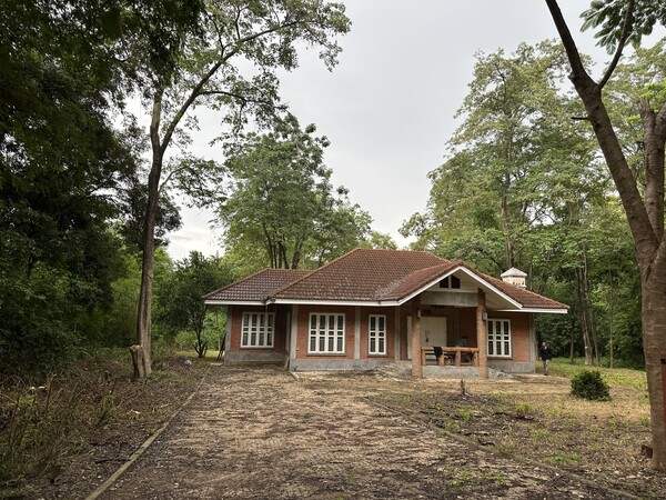 ขายบ้านเดี่ยว ชั้นเดียว จ.ลำพูน – บรรยากาศสงบ ใกล้แม่น้ำปิง ทำเลดี ติดอ.จอมทอง จ.เชียงใหม่ – เพียง 3 กม. ถึงอำเภอจอมทอง