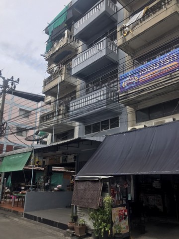 ขายด่วน อาคารพาณิชย์ 5ชั้น ทำเลทอง ลาดพร้าว80 รีโนเวทใหม่ พร้อมใช้งาน คุ้มที่สุดในย่านนี้