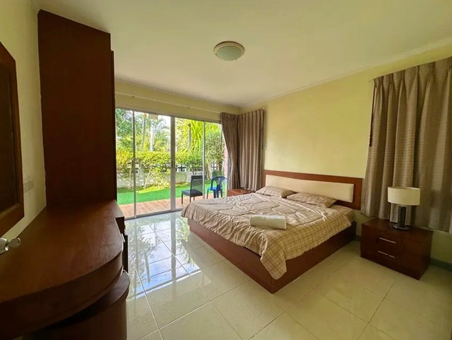 200 ตร.ม.สนามบินภูเก็ต 1.7 กม.ให้เช่าบ้านเดี่ยวชั้นเดียวหรูหรา 50ตร.วา. ตลาดนัดในยาง 1.8 กม. พร้อมเฟอร์ 2นอน 1น้ำ
