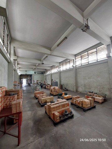 ให้เช่าโกดัง 350 ตร.ม.ย่านบรรทัดทองปทุมวันสยามหัวลำโพงสามย่านใกล้BTSสนามกีฬาMRTหัวลำโพง