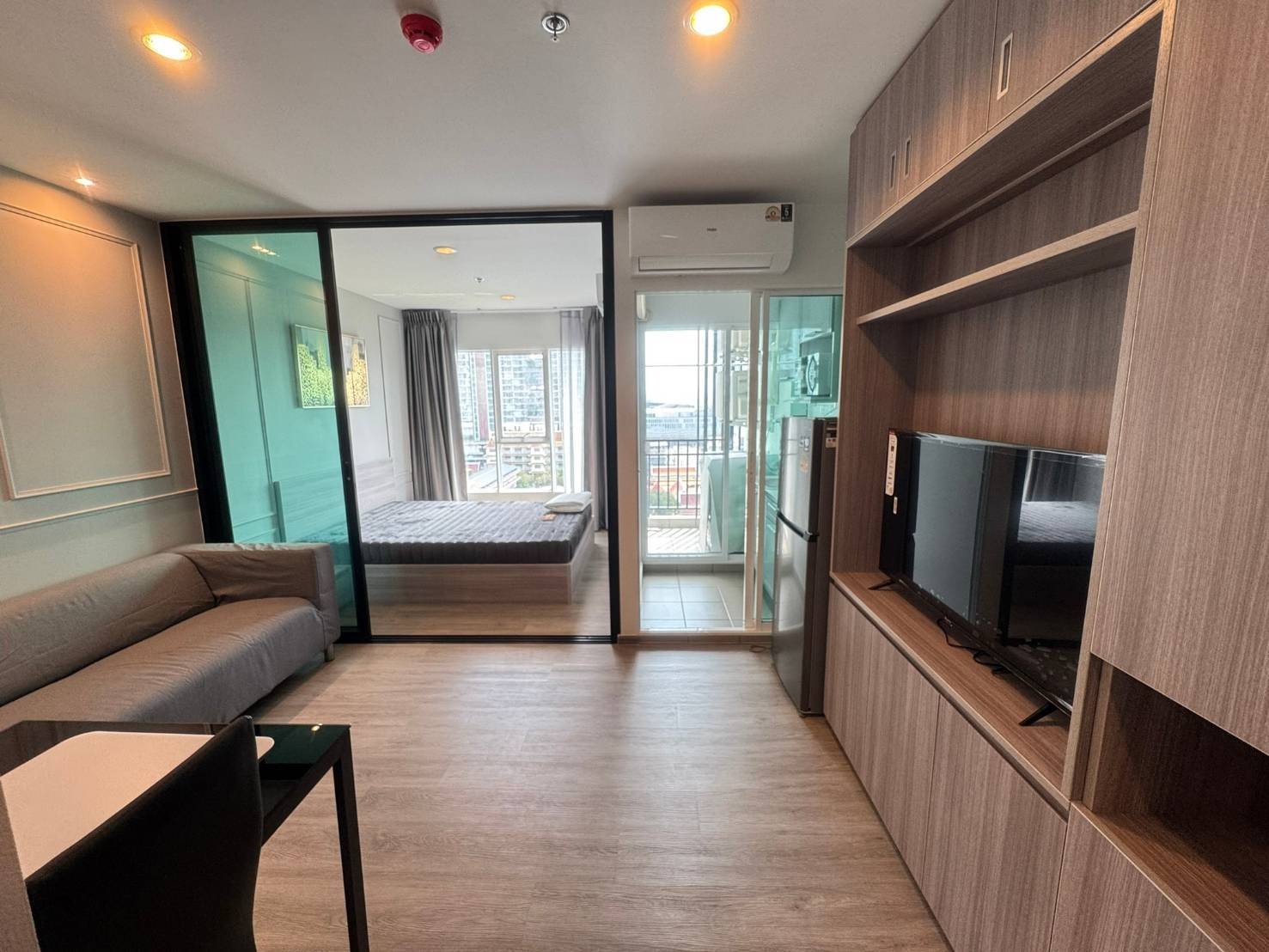 Regent Home Bangna private peaceful comfortable 13th floor BTS Bangna