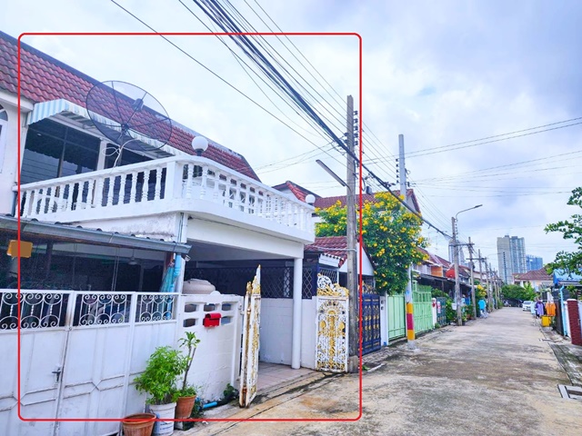 ใหม่ กว้างขวางประชาชื่น6 ทำเลแยกสะพาน 99 3นอน ให้เช่าทาวน์เฮ้าส์ 2 ชั้น 26 ตร.วาใกล้ MRTสถานีกลางบางซื่อ 206 ตร.ม. รีโนเวทใหม่ กว้างขวาง