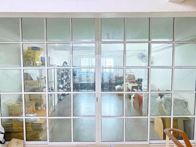 ขาย-เช่าอาคารพาณิชย์ 4.5ชั้นรวมดาดฟ้า 20ตร.ว. 340ตร.ม.MRT คู้บอน800ม. โรบินสัน รามอินทรา 1.4 กม. ติดถนนใหญ่ 5นอน ถ.คู้บอน รามอินทรา