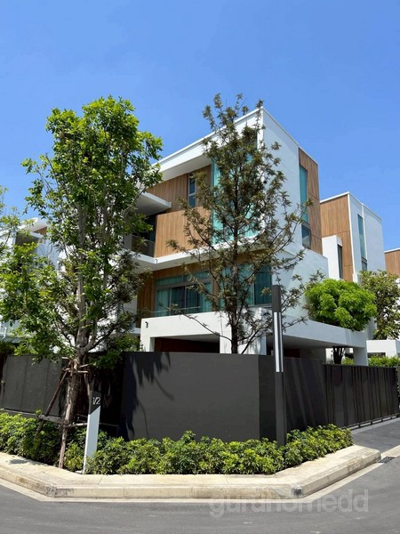 ให้เช่าบ้านเดี่ยว 3 ชั้น VIVE Rama 9 บ้านหลังมุม เนื้อที่ 84 ตรว 3นอน 4น้ำ บ้านสวย พร้อมเข้าอยู่ - ghd000760R