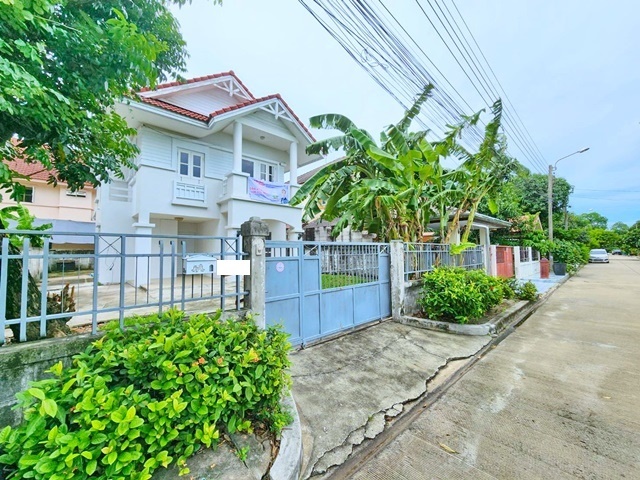 ขาย-เช่าบ้านเดี่ยว 2 ชั้น สุวินทวงศ์ 38 MRT มีนบุรี รีโนเวทใหม่ ฟลอราวิลล์ 60ตรว. 180ตรม. 4นอน 2น้ำ 6จอดรถ ตลาดนครฉลองกรุง