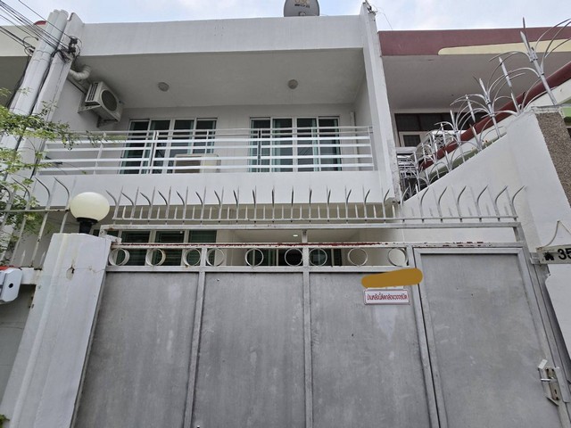 ให้เช่า ทาวน์เฮาส์2ชั้น 28 ตรว. อยู่ถนนสุขุมวิท89/1 ใกล้BTSสถานีบางจาก