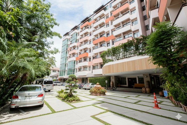 ให้เช่า โรบินสัน รัตนาธิเบศร์ 700 ม. สนามบินน้ำ 2.1 กม. โรงแรมมาตรฐาน 4-5ดาว 100ห้อง ตลาดนกฮูก นนทบุรี 1.8 กม. วิวแม่น้ำเจ้าพระยา
