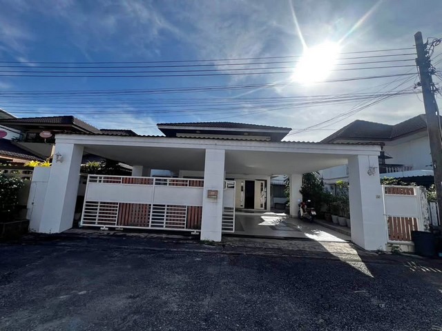 ขายบ้านใกล้ ม.เกษตรศาสตร์ย่าน เกษตร–นวมินทร์ , เสนานิคม , รามอินทรา , พหลโยธิน ซอยลาดปลาเค้า 10
