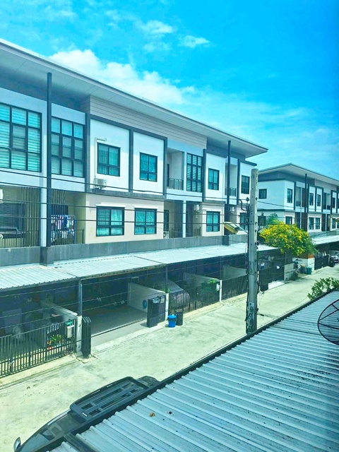 เช่าทาวน์โฮม 3ชั้น ใหม่ 220 ตร.ม. แจส เออร์เบิน ศรีนครินทร์ 2.6 กม.สุขุมวิท113 MRT ศรีเทพา 1กม. 3นอน 3น้ำ อิมพีเรียลเวิลด์ สำโรง 2.5 กม.