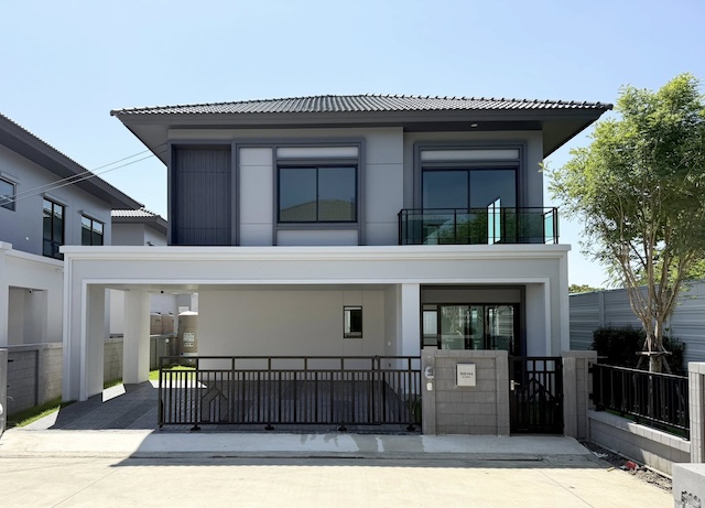 BH3783 ขาย–ให้เช่าบ้านเดี่ยว 2 ชั้น หมู่บ้านบริทาเนีย บางนา–ศรีวารี ใกล้ King Power ศรีวารี บ้านหัวมุมสุดซอย เงียบสงบ