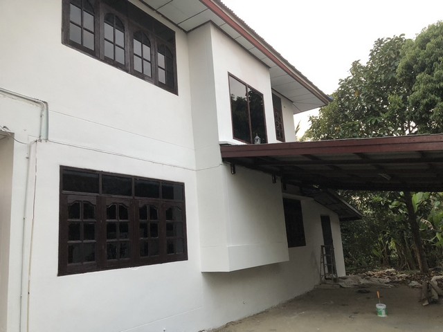 มูลค่าทวีเพิ่มพูนทรัพย์ในดิน บ้านปูน 1 ชั้น ต.บางเลน อ.บางใหญ่ 100 วา แหล่งเจริญ นนทบุรี เนื้อที่ ราคาคุยได้ค่ะ