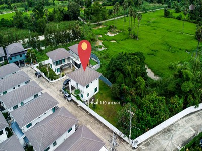บ้านเดี่ยวแปลงมุม พื้นที่ใหญ่ที่สุดในโครงการ หมู่บ้านภัทรีดา อเวนิว 2 (Patreeda Avenue 2) สามโคก ปทุมธานี ที่ดิน 118.9 ตร.วา