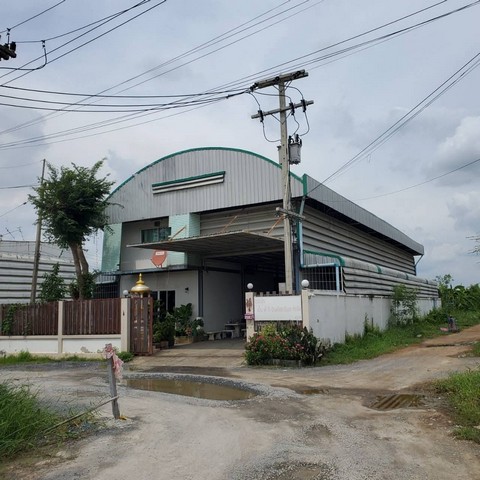 ให้เช่าโกดัง 492ตรม. ประตูไฟฟ้า ไฟฟ้่า 3 เฟส กล้องวงจรปิด 7 ตัว แยกนพวงศ์ อ.ลาดหลุมแก้ว