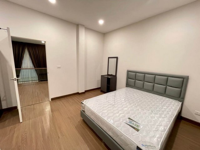 ให้เช่าบ้านเดี่ยว 5 ห้องนอน 6 ห้องน้ำโครงการ The city รามอินทรา2 ถนน จตุโชติ สายไหมใกล้บิ๊กซี สุขาภิบาล 3, เดอะพรอมานาด, แฟชั่นไอส์แลนด์