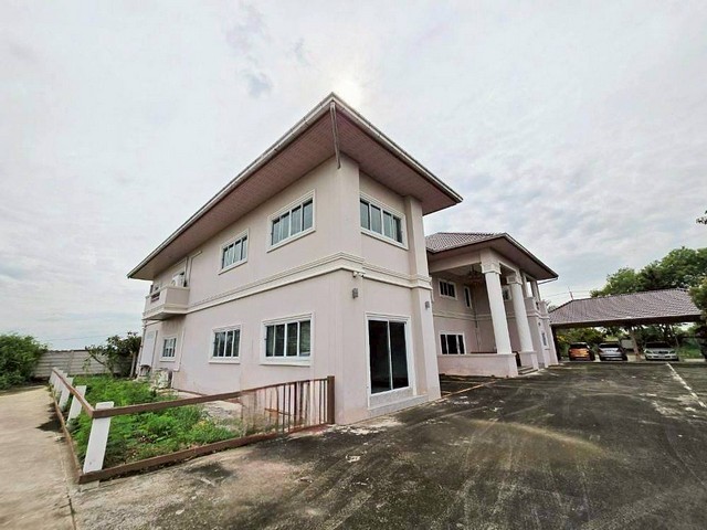 ขายที่ดินพร้อมอาคารสำนักงาน 2 ชั้น บนพื้นที่ 8-0-20 ไร่ ต.สนับทึบ อ.วังน้อย จ.พระนครศรีอยุธยา