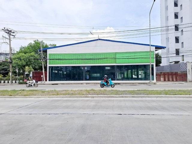 ให้เช่าโชว์รูมโกดังพร้อมออฟฟิศเนื้อที่ 1 ไร่ครึ่ง (600 ตรว) 900 ตรม. ย่านรามคำแหง พัฒนาการ พระราม9 ใกล้ ม.รามคำแหง เดอะไนน์พระราม9