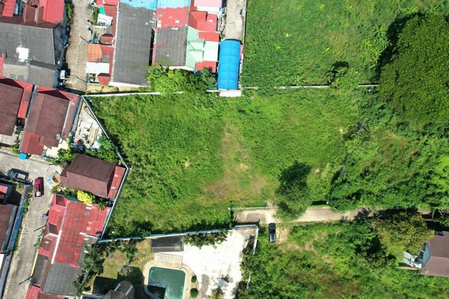 ขายที่ดินฝั่งทะเล บางเสร่ อยู่ในแหล่งชุมชน ใกล้สาธารณูปโภค ตลาด แหละท่องเที่ยว