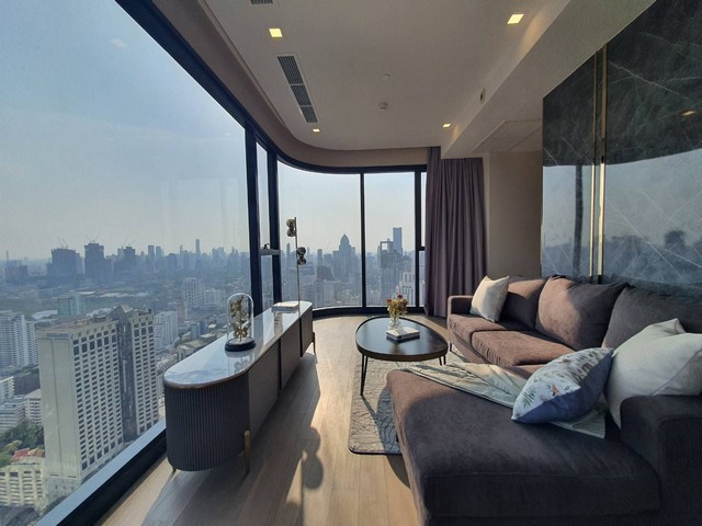 ​Iconic Ashton Asoke-Immediate Access to BTS-MRT-Expansive Curved Window Living-2 Bed-2 Bath