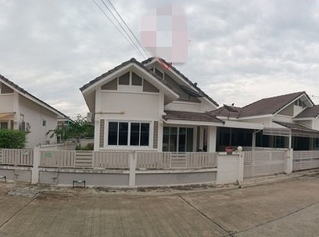 ขายบ้านแฝดมือสองพานทอง โครงการบ้านอยู่สบาย ริมอ่างเก็บน้ำอมตะ (เฟส 2) ชลบุรี