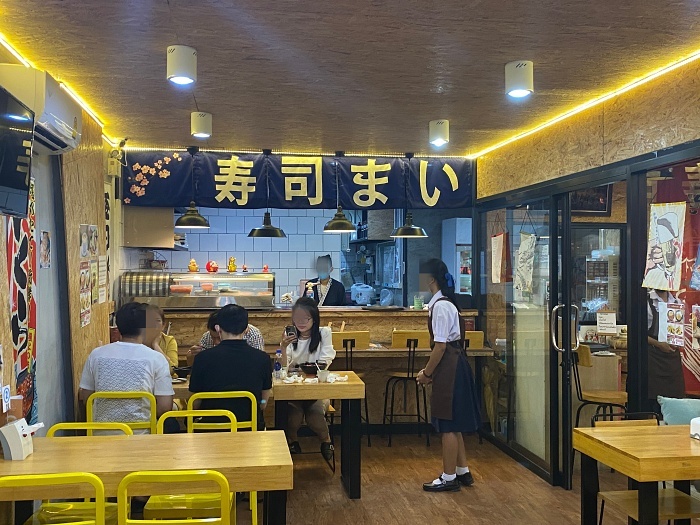 เซ้งถูกร้านซูชิมั้ย พุทธมณฑลสาย 2 ในบ่อน้ำมันพลาซ่า ติดถนนใหญ่ ลงทุนกว่า 2 ล้าน++