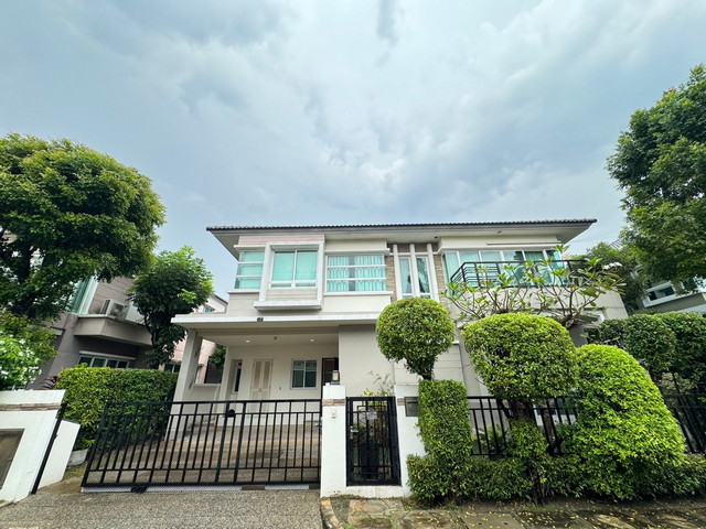 ขายบ้านเดี่ยว บางกอกบูเลอวาร์ท รามอินทรา 3 เนื้อที่ 67 ตร.วา4 ห้องนอน 4 ห้องน้ำ 1 ห้องแม่บ้าน