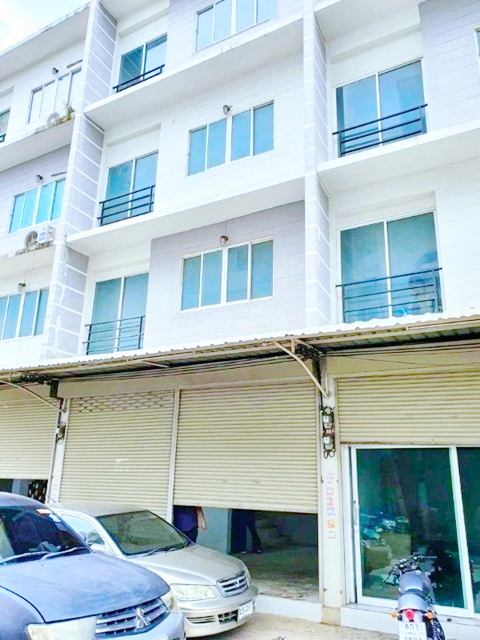 ให้เช่าอาคารพาณิชย์ 4 ชั้น รพ.ยันฮี 1.6 กม. MRT บางอ้อ 1.7 กม.หลังมุม 20 ตร.วา. 320 ตร.ม. ม.มจพ. 1.5 กม. ทำเลดี