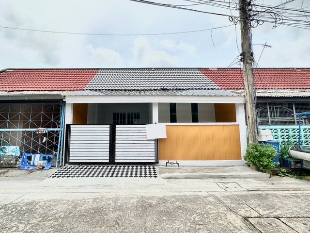 KDH0025 ขายทาวน์เฮ้าส์บางแสนริเวอร์ ขนาด 18 ต.ร.วา ชั้นเดียว