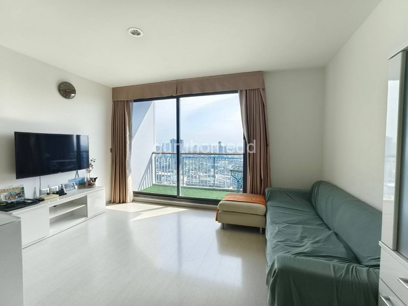 CONDO ชีวาทัย เรสซิเดนซ์ อโศก Chewathai Residence Asoke 40SQUARE METER 1ห้องนอน1ห้องน้ำ 25000 บาท. ใกล้กับ รถไฟฟ้า MRT พระรามเก้า ทำเลคุณภาพ เป็นคอนโดพร้อมอยู่ มีการตกแต่งภายในเพิ่มเติมได้แบบเรียบหรู และมีทำเลสวยสามารถมองเห็นวิวเมือง พร้อมพื้นที่ส่วน 2