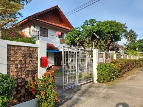ขายบ้าน 2ชั้น ต.พิชัย ถ.ลำปาง-เชียงราย ราคา 3,650,000 บ. เจ้าของขายเอง