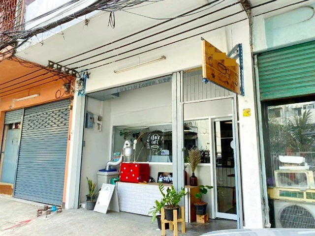 ร้านคาเฟ่ delivery 40 ตร.ม. MRT ไฟฉาย 50ม. แม็คโคร จรัญสนิทวงศ์ 600 ม.ให้เช่าพื้นที่ตึกแถวชั้น 1 เหมาะทำร้านสะดวกซัก 1 นอน1 น้ำ