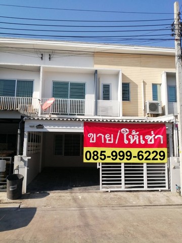 ขายพร้อมผู้เช่า ทาวน์เฮ้าส์ 2 ชั้น The Connect 2 แจ้งวัฒนะ ในเมืองทองธานี หมู่บ้านอยู่ติดอิมแพคเมืองทองธานี ปรับปรุงใหม่ทั้งหลัง