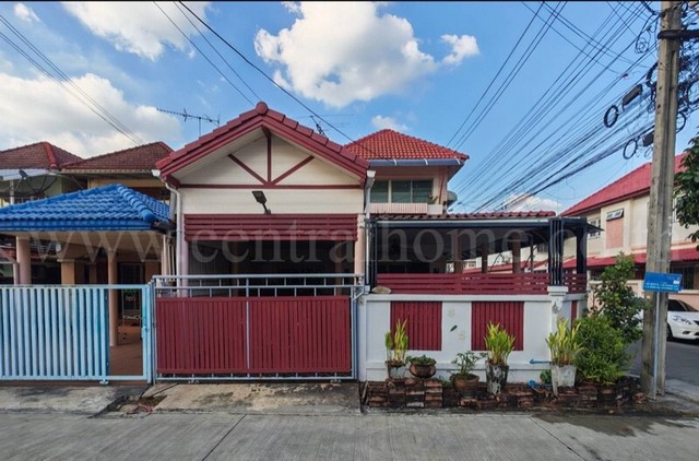 บ้านแฝด ธนวรรณ พหลโยธิน 52 หลังมุม ต่อเติมครบ ราคาถูก