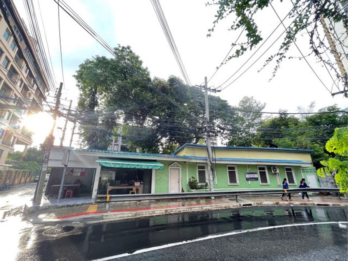ขายที่ดินแปลงพิเศษ ติดถนนซอยสุขุมวิท 39 เนื้อที่ 49 ตร.ว.
