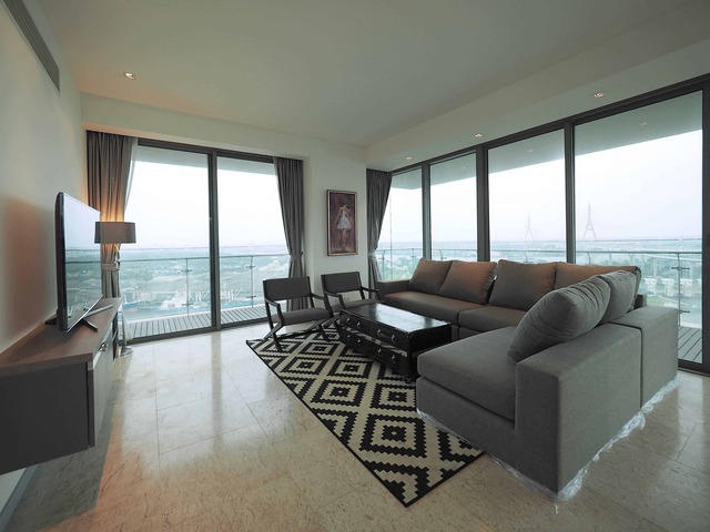 Experience Luxury Living at The Pano Rama 3 - High-Floor Corner 3BR with Stunning Chao Phraya River Views