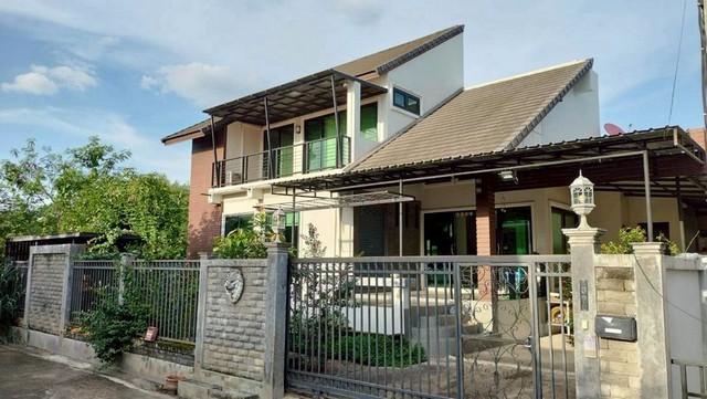 บ้านสวย บ้านเดี่ยว 2 ชั้น สภาพดี เฟอร์ครบ โซนฟ้าฮ่าม
