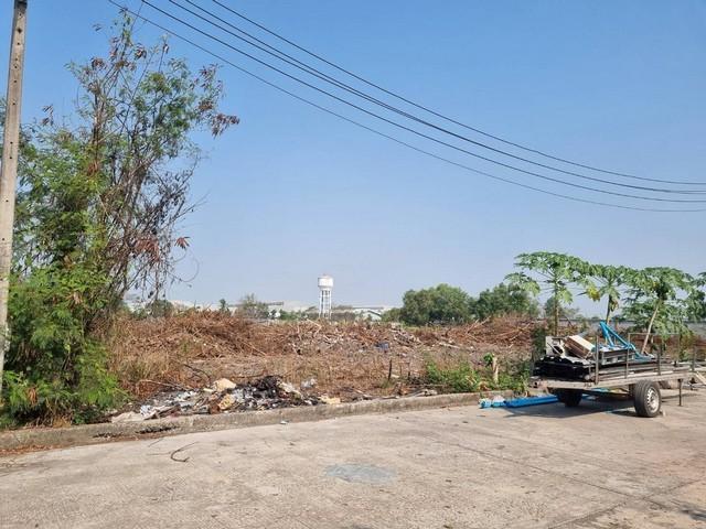 ขายที่ดิน 6 ไร่ หน้ากว้าง 105 เมตร ติดถนนสาธารณะ เขต EEC อ.เมืองฉะเชิงเทรา ( ผังสีม่วงจุดสีขาว )