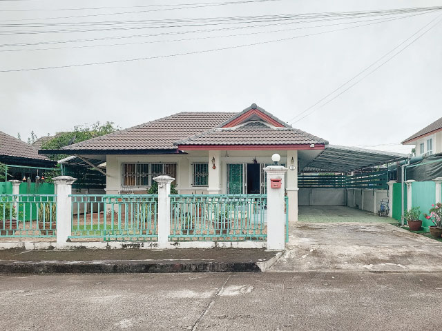 ขายบ้านเดี่ยว พื้นที่ 56.9 ตรว ลดราคาพิเศษ ในโครงการสมหวังคันทรีวิลล์ท่ารั้ว ต.สันปูเลย อ.ดอยสะเก็ด จ.เชียงใหม่