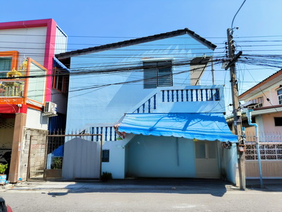 อพาร์ทเม้นต์ 2 ชั้น จำนวน 12 ห้อง ต.บางเมือง อ.เมืองสมุทรปราการ จ.สมุทรปราการ ราคา 4,500,000 บาท