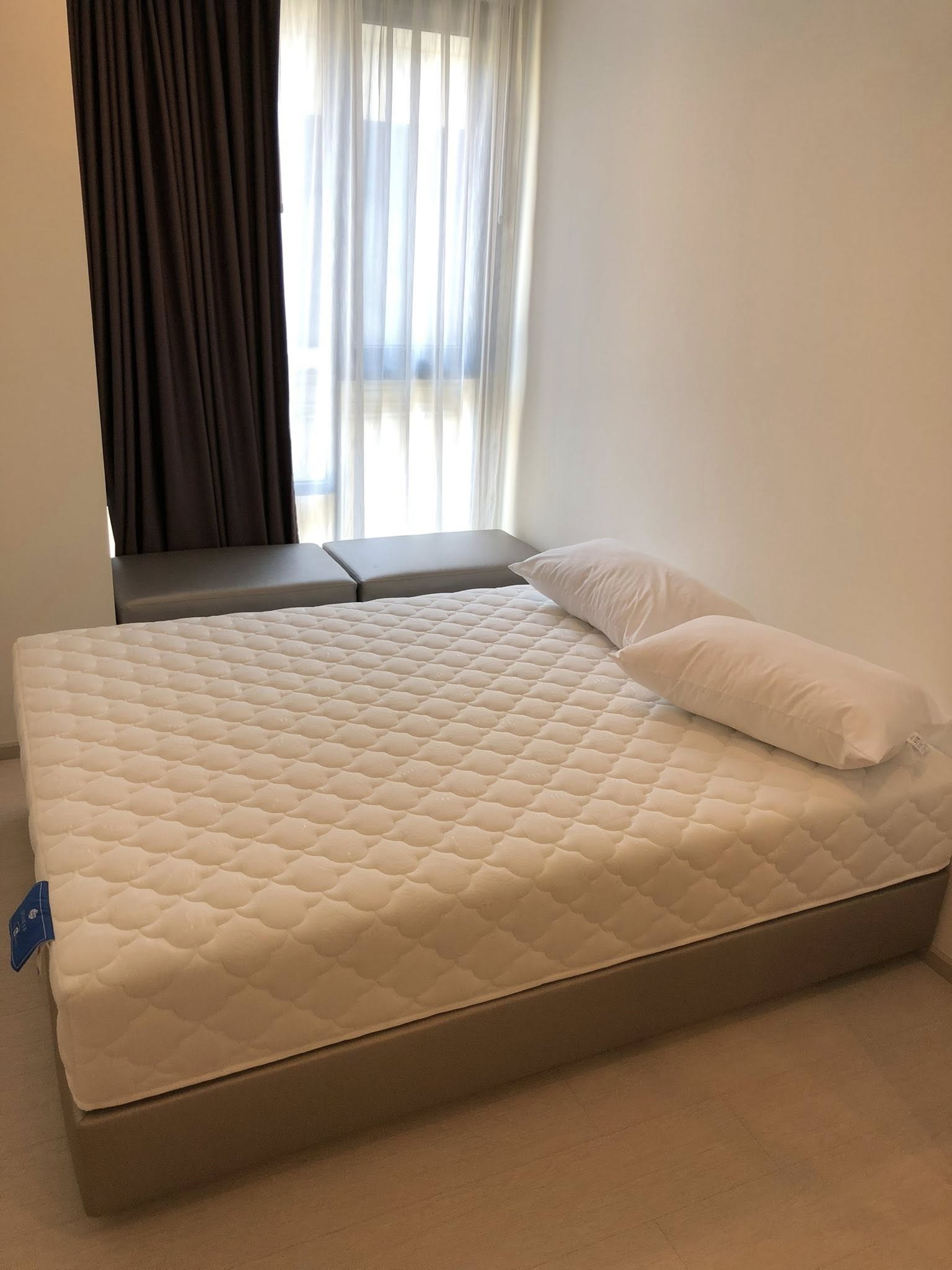 Rhythm Sukhumvit 42 Safe Convenient Peaceful 10th Floor BTS Ekkamai