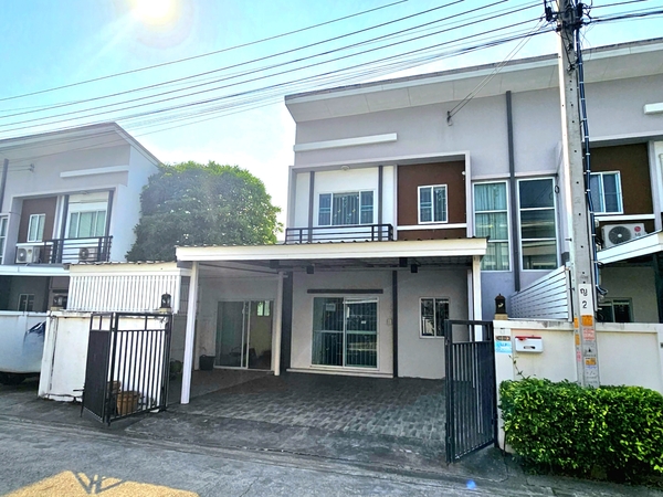 ขายทาวน์โฮมหลังริม 34.3 ตร.ว. ไลโอ รัตนาธิเบศร์ – เวสต์เกต 4 ห้องนอน | 2 ห้องน้ำ | 2 ที่จอดรถ | ต่อเติมรอบบ้าน