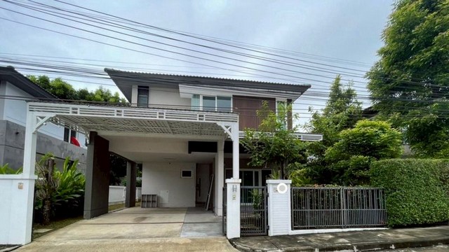 บ้านพร้อมอยู่ ลดราคาขายด่วน บรรยากาศดี ใกล้ทะเลสาบ เมืองเชียงใหม่