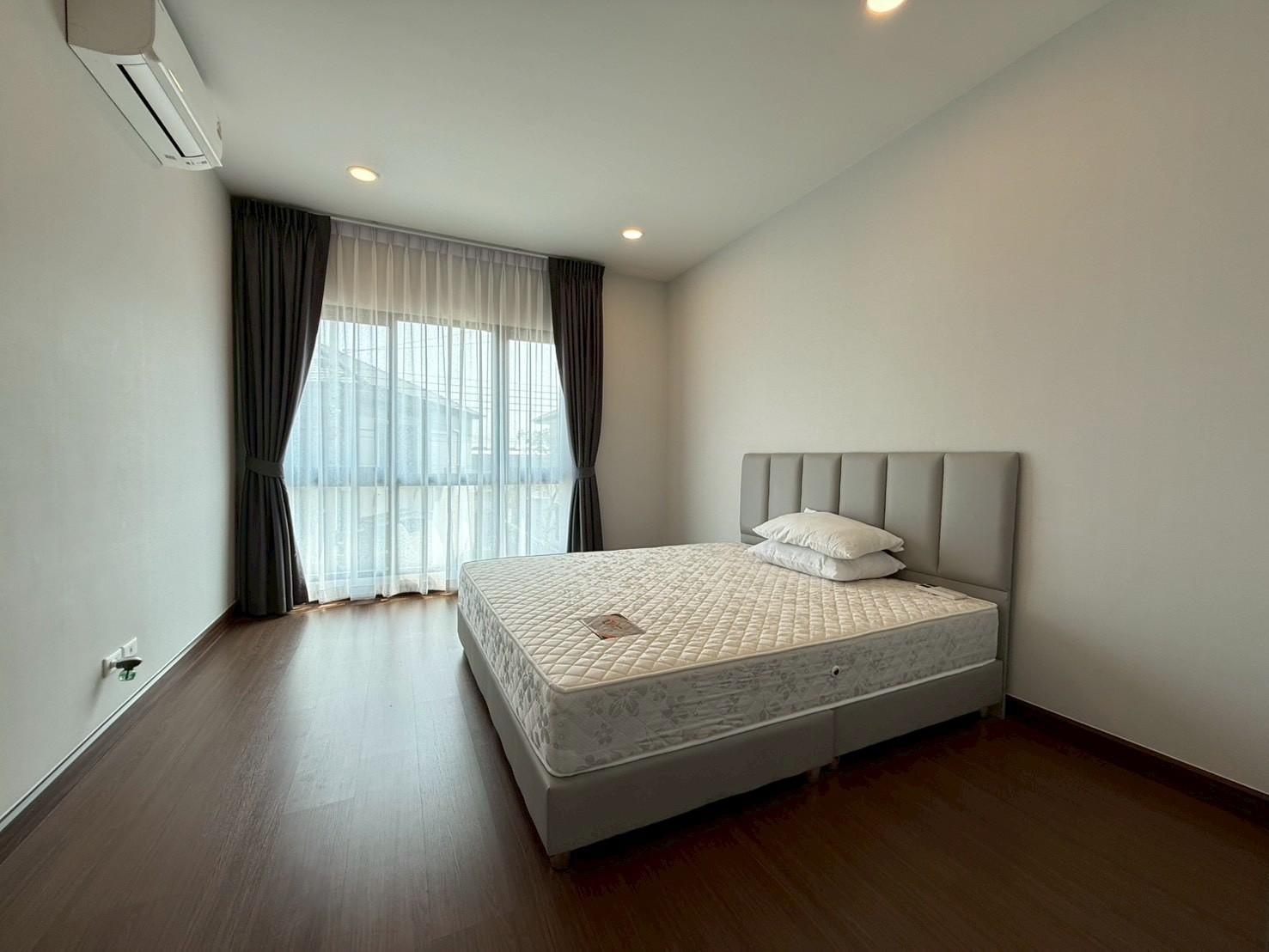 The City Bangna house convenient clean near Mega Bangna
