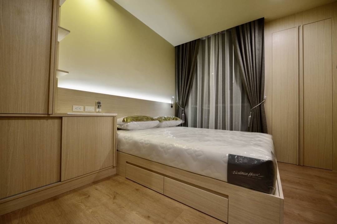 Noble Recole Sukhumvit 19 Spacious Convenient Clean 22nd Floor BTS Asoke